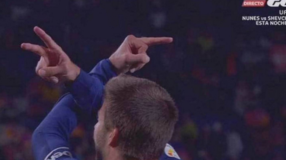 Imagen de Piqué celebrando el gol.