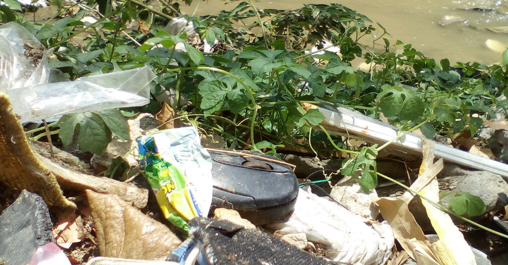 Se espera que, con la gestión de la administración distrital y Corpamag, los desechos sean remplazados por agua y vegetación.