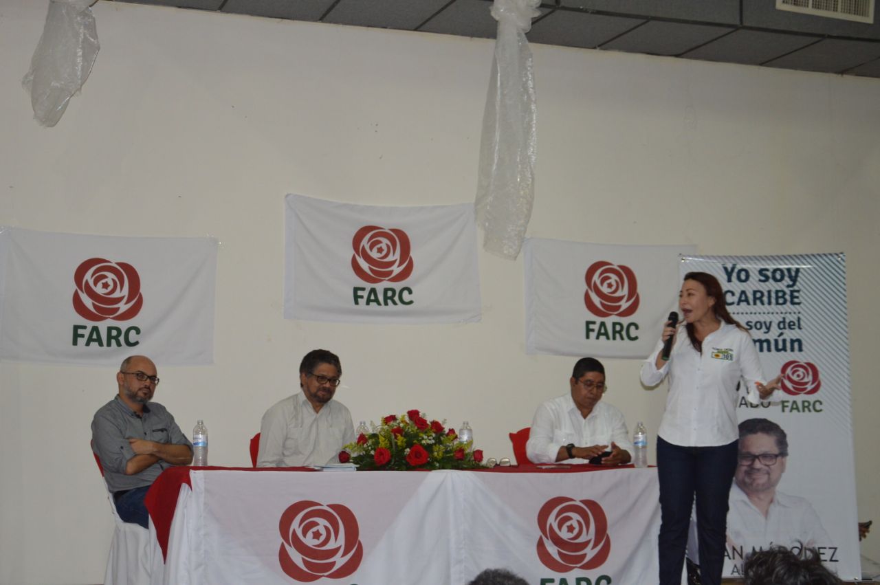 Patricia Caicedo, durante la intervención en el acto político apoyando a Iván Márquez.