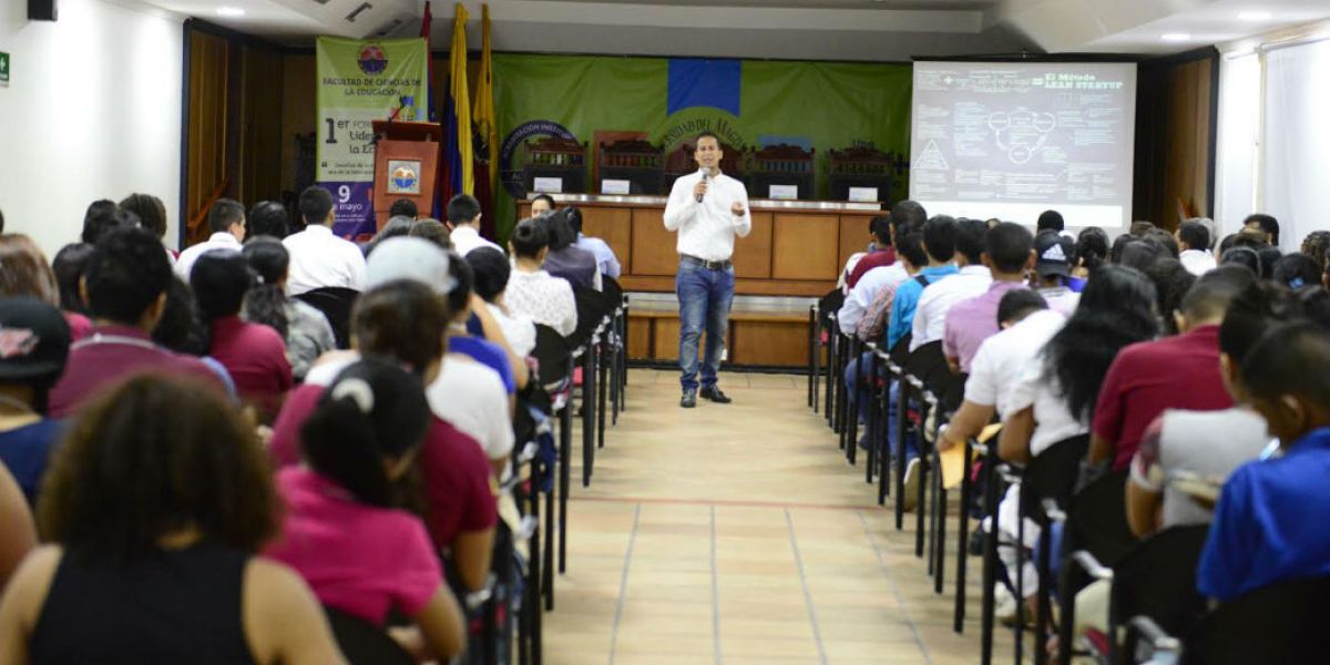 Unimagdalena El foro de educación fue organizado por estudiantes de la Universidad.