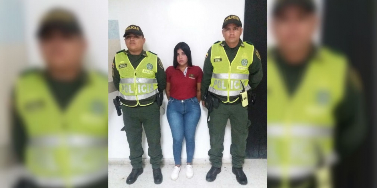 Policía Hellen Carolina Giraldo Ardila.