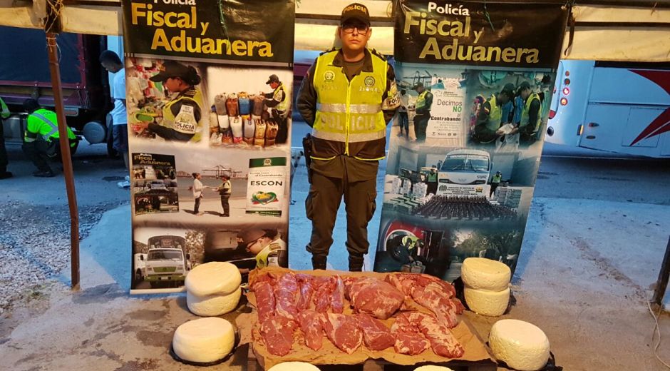 Policía Metropolitana de Santa Marta Parte de la mercancía incautada por la Policía