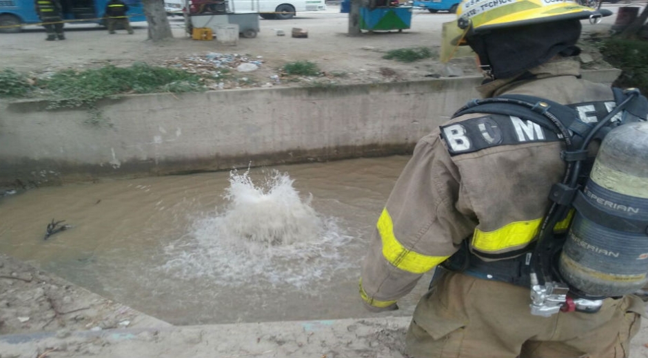 Bomberos de Santa Marta Emergencia en La Lucha