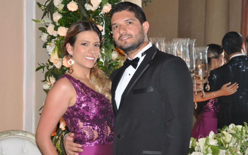 Oscar Mejía - Seguimiento.co Natalia Abello y Santiago Echeverri.