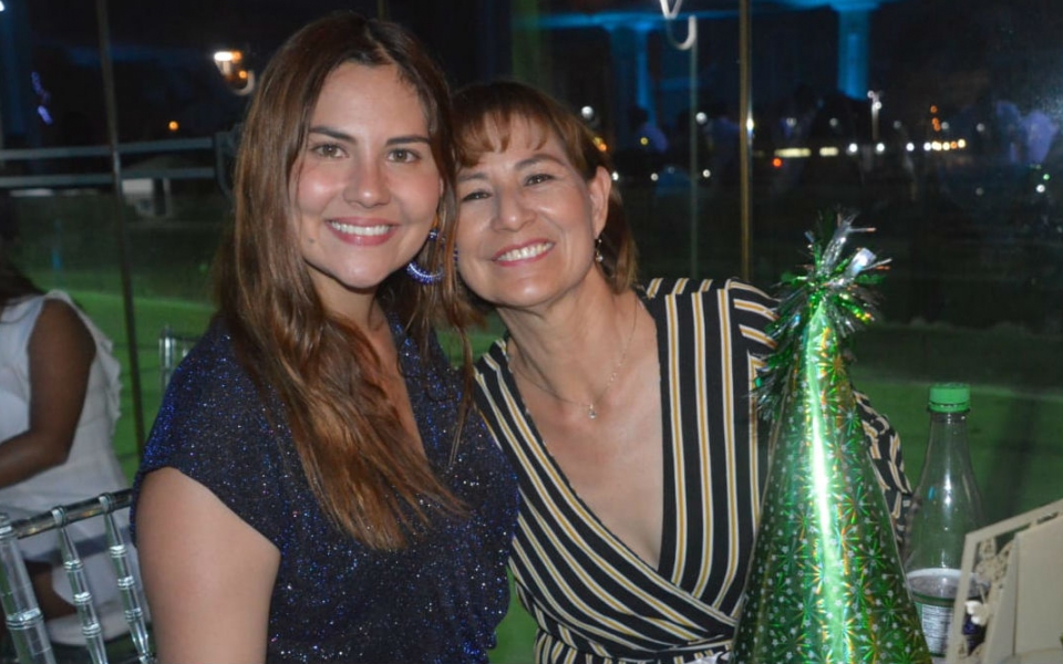 Óscar Mejía-Seguimiento Miriam de Venegas y Laura Venegas