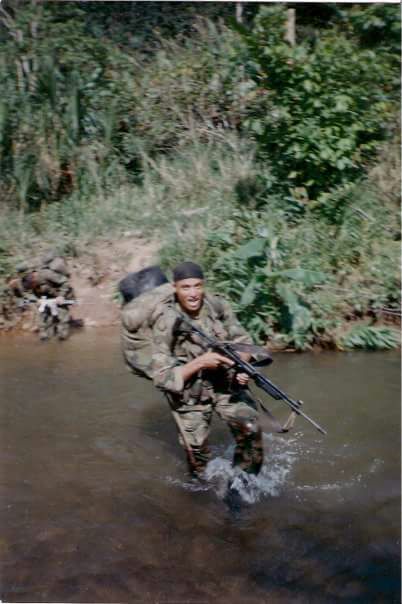 El Soldado Mata vive orgullo de su Ejercito Nacional.