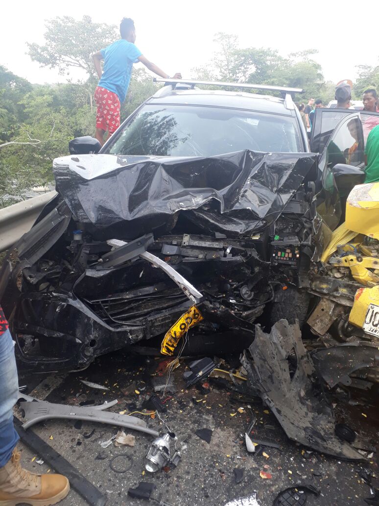 Accidente cerca a Fundación dejó como saldo tres samarios muertos.