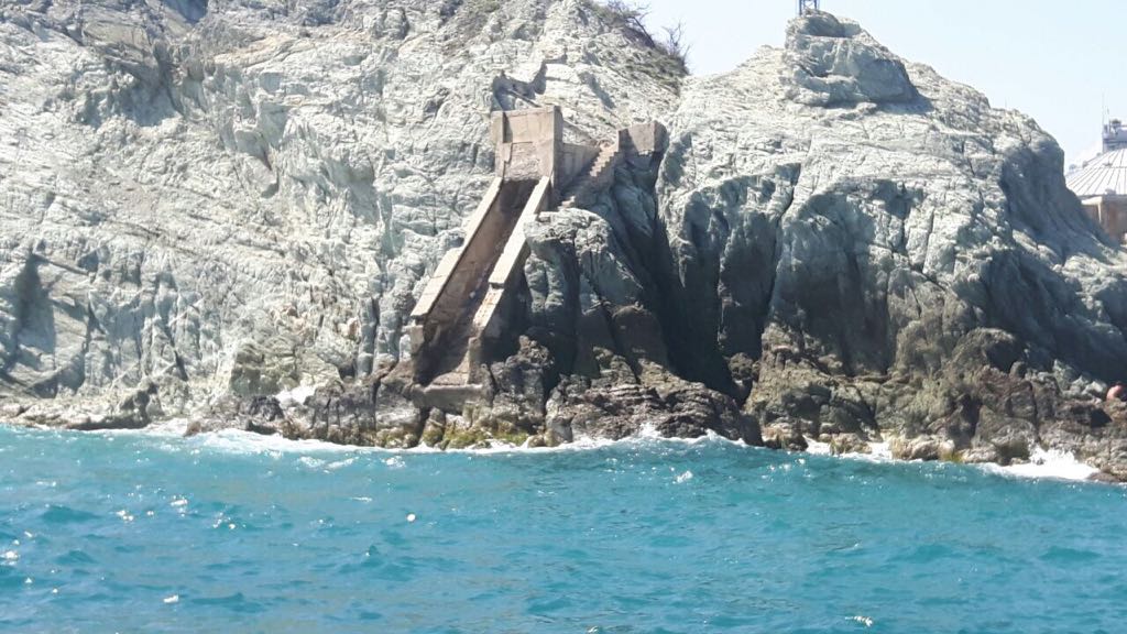 El muelle quedará a 2 kilómetros de la bahía de Taganga, justo por donde sale el emisario submarino.