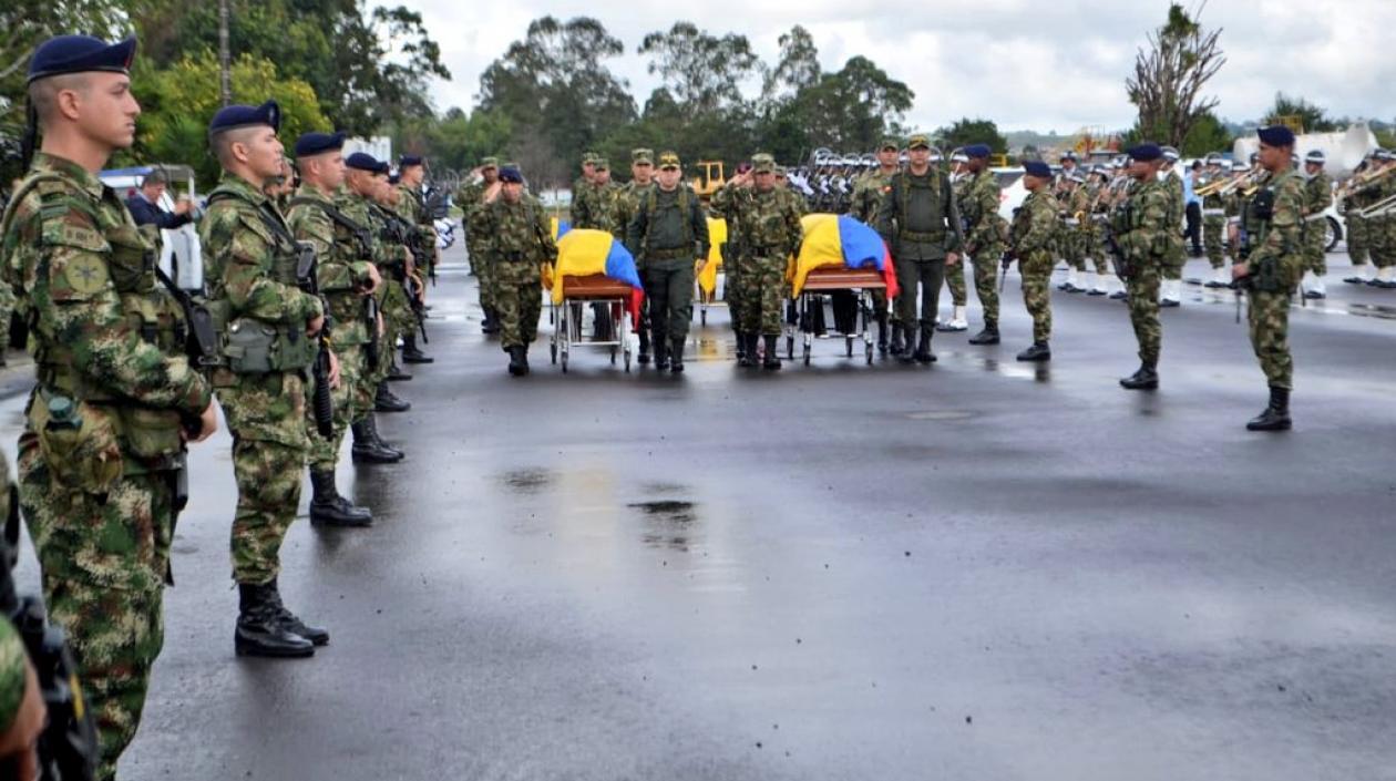 Cuerpos De Militares Muertos En Accidente De Helicóptero Fueron ...