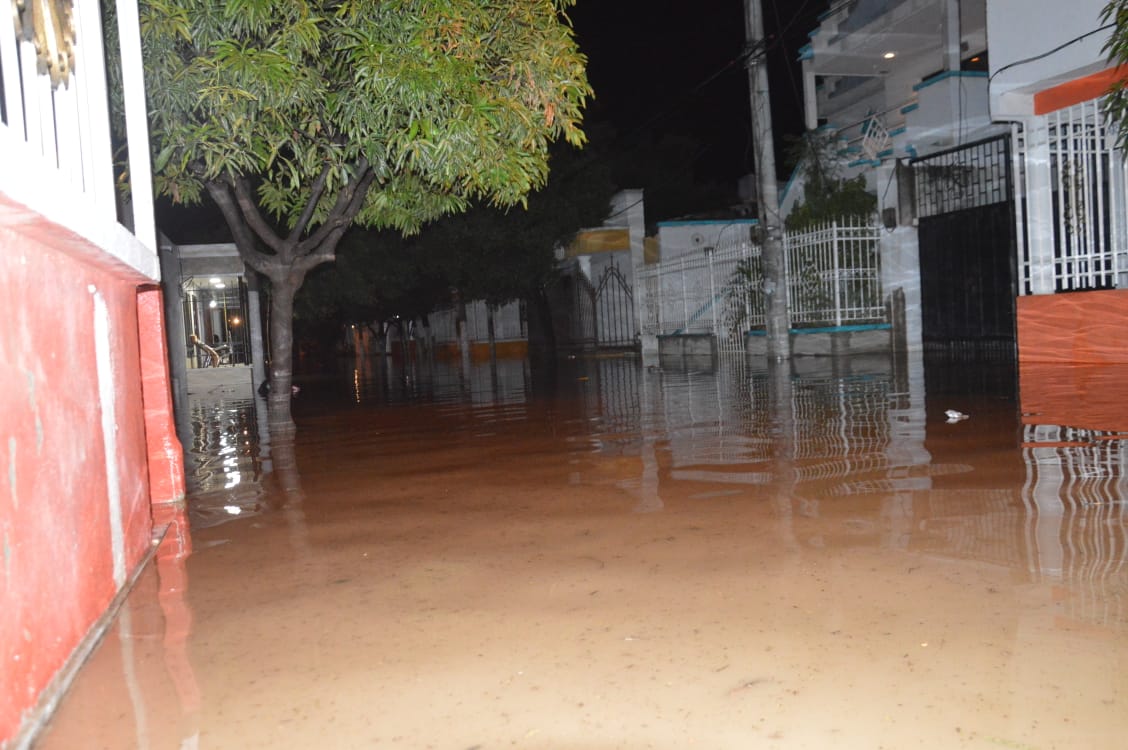 Un solo río, así se ven las calles en el barrio Corea.