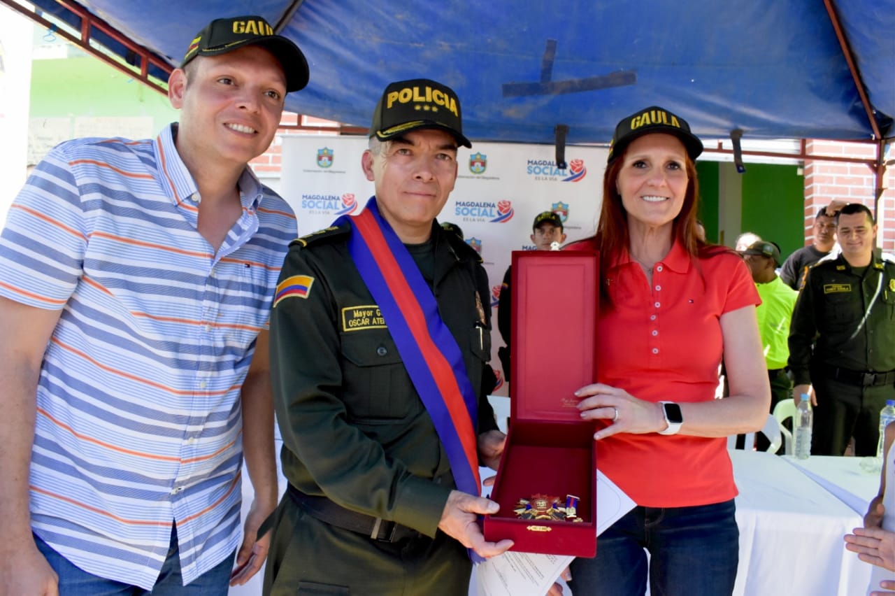 Durante la jornada también se entregaron distinciones. 