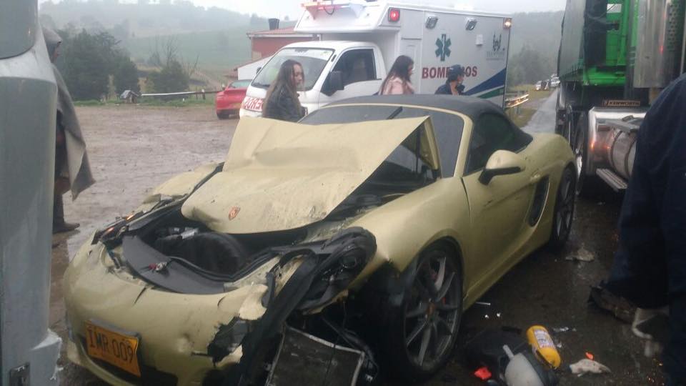 Otro de los vehículos involucrados en el accidente. 