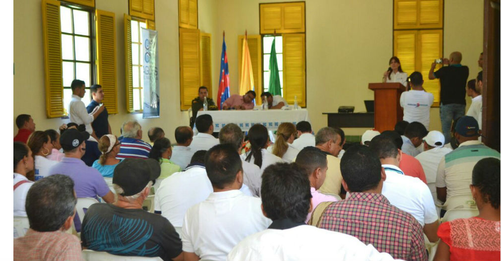 Durante las jornadas se conformaron las autorías visibles o veedurías ciudadanas, encargadas de vigilar el avance de las obras y la adecuada inversión de los recursos en las mismas. 