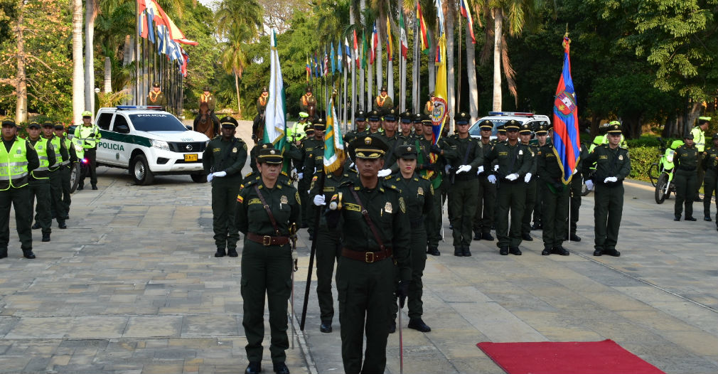 La ceremonia se llevó a cabo en la plaza principal de la Quinta de San Pedro Alejandrino.
