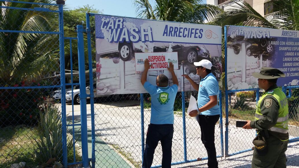 Tres lavaderos fueron sellados por el Dadsa en El Rodadero.