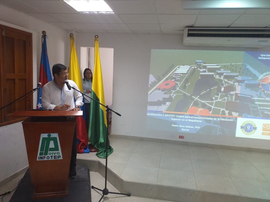 El rector Pablo Vera habló del proyecto de estampillas para beneficiar a los estudiantes de Ciénaga en la Unimagdalena.