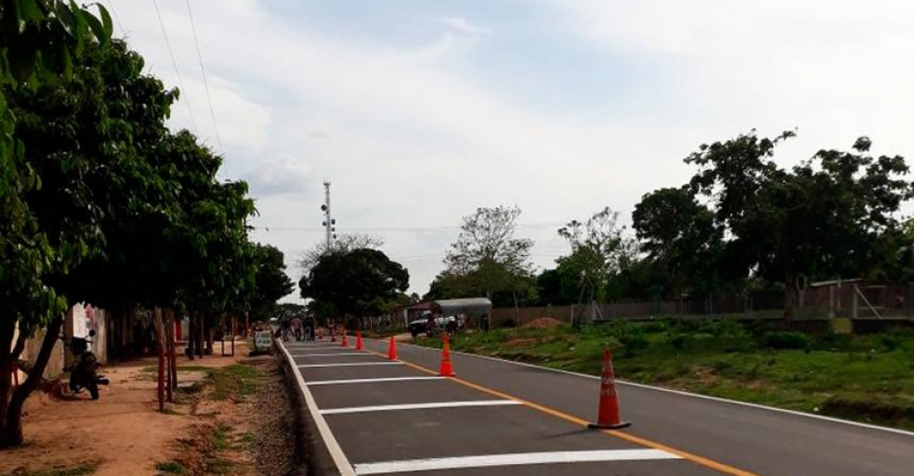 La Gobernación del Magdalena construyó más de 60 kilómetros en vías de asfalto y placa huellas durante el último cuatrienio en las zonas rurales del departamento. 