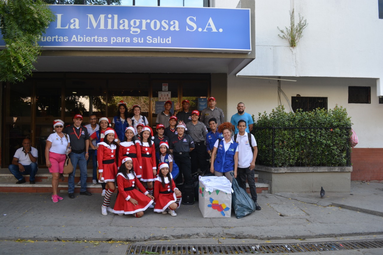 Visitas a niños recluidos en centros asistenciales.