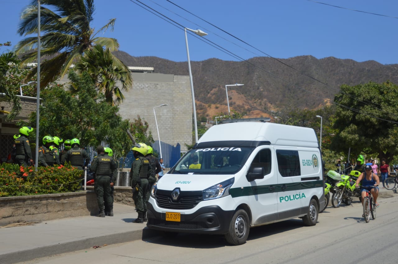 La Policía actuó de manera oportuna y evitó que los hechos pasaran a mayores. 