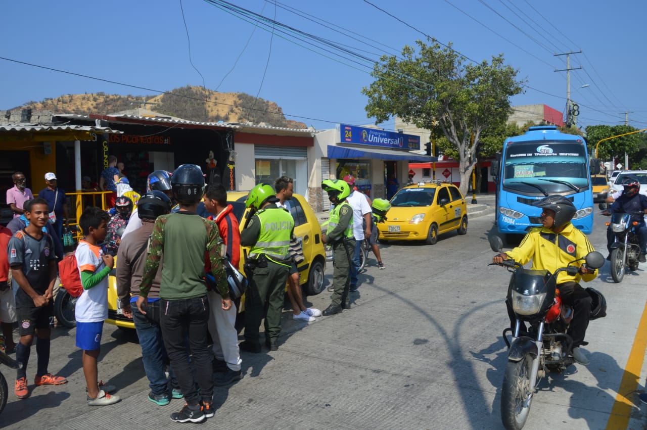 Policía intervino para evitar una tragedia.