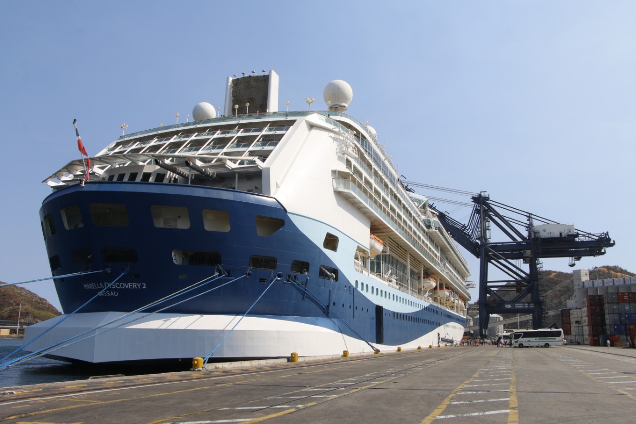 Puerto de Santa Marta Crucero Marella Discovery II.