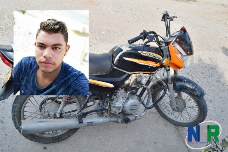 Esta es la supuesta moto robada y el implicado en el caso. 