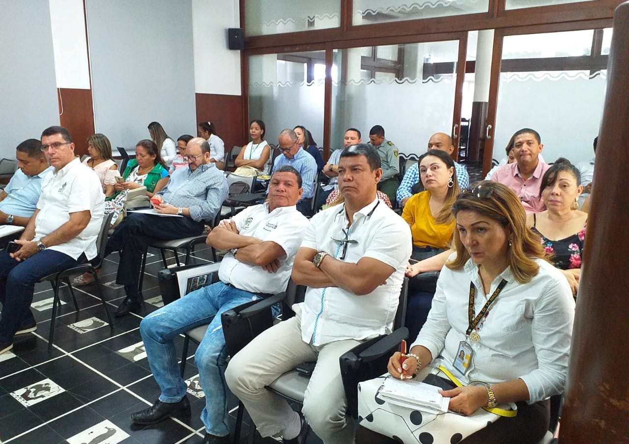 El evento se desarrolló en el Salón Bolívar de la Gobernación del Magdalena, durante la instalación de la sesión del Sistema de Responsabilidad Penal para Adolescentes con el comité intersectorial.