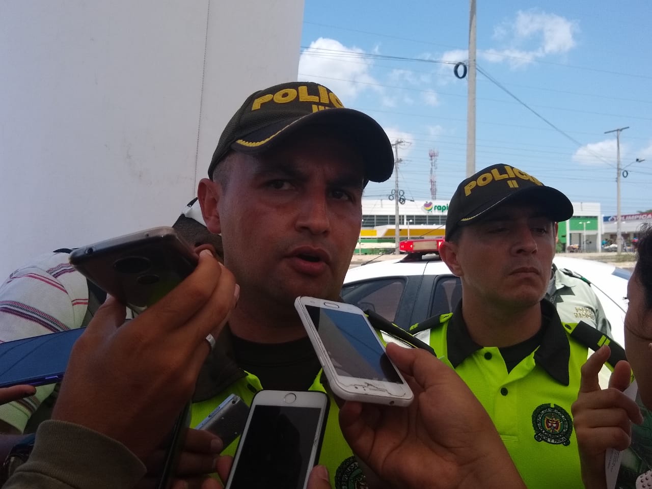 El jefe de la seccional de Tránsito y Transporte de la Policía Metropolitana, capitán Jorge Larrota. 
