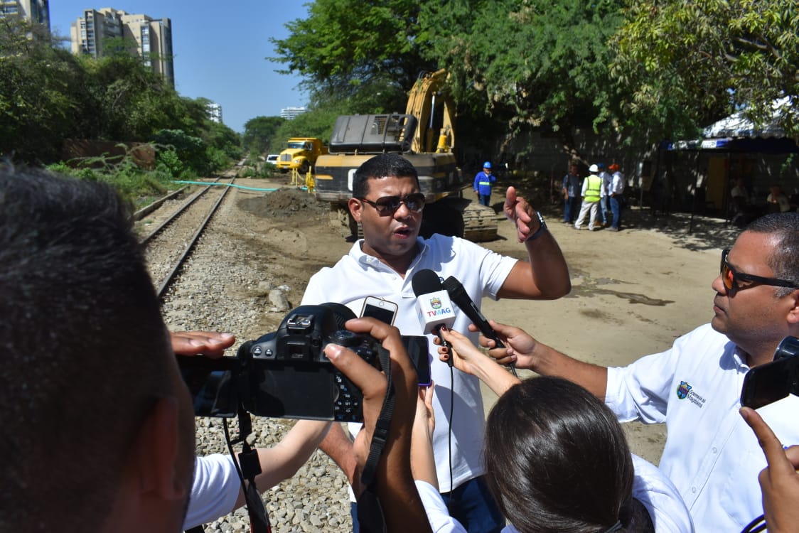 En la mañana de este jueves funcionarios de ambas instituciones gubernamentales inspeccionaron la obra. 