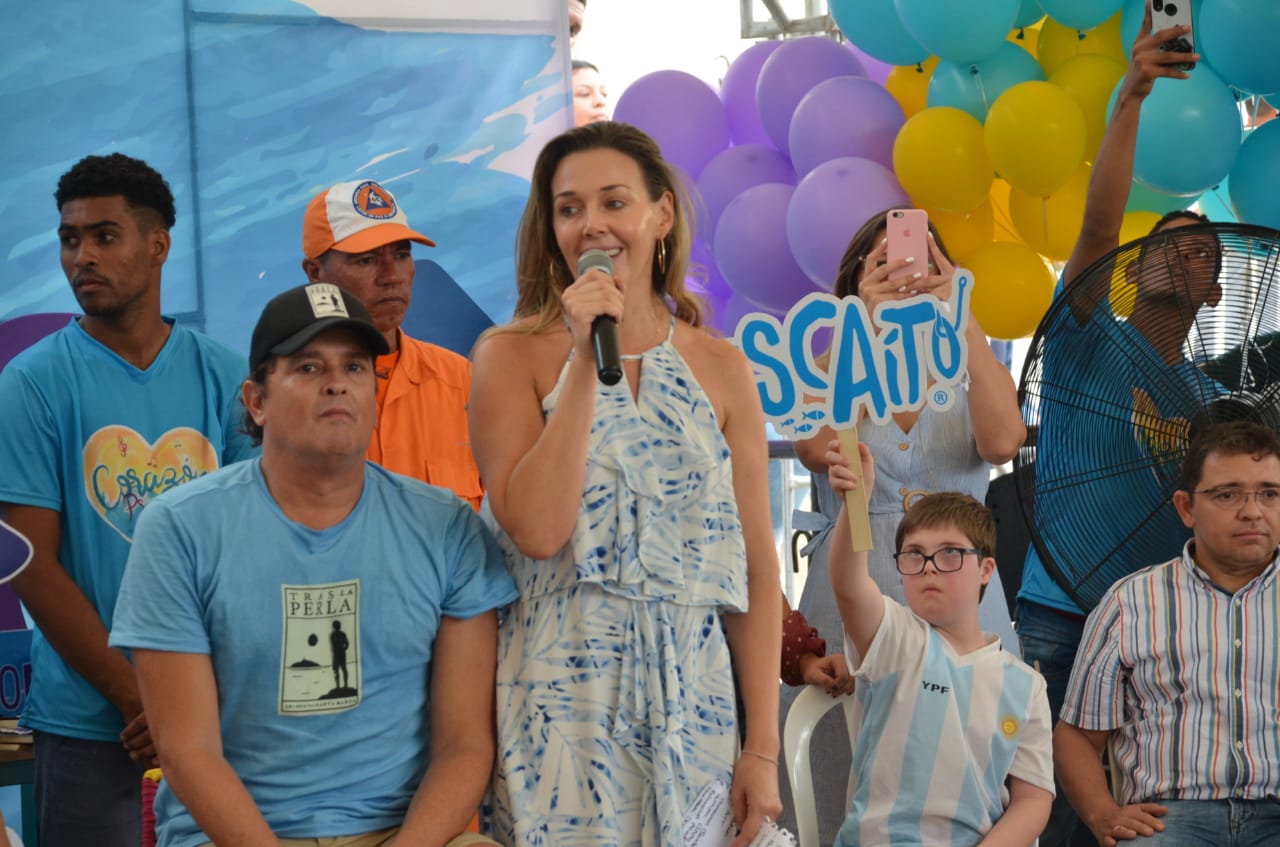 Carlos Vives y Claudia Helena Vásquez