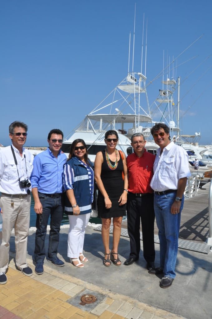 Caicedo, de visita en la Marina, usándola como referente para los visitantes y autoridades que iban a la ciudad durante su administración.