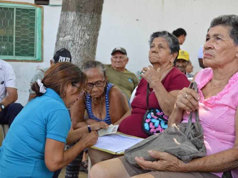 Terceros Podrán Reclamar Los Subsidios Del Adulto Mayor 8050