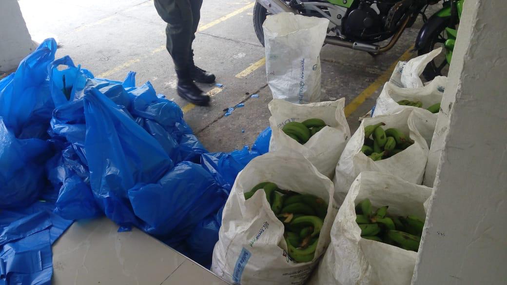 Mercados comprados en graneros.