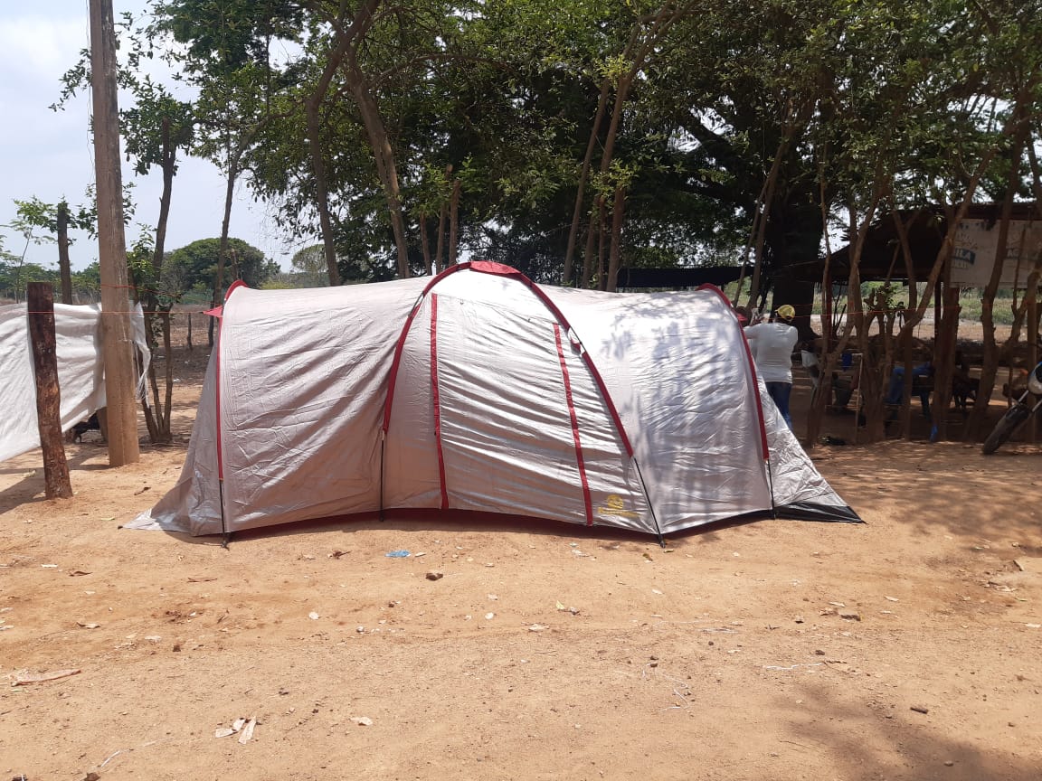 Carpa para el descanso de los vigilantes voluntarios en Guamal.