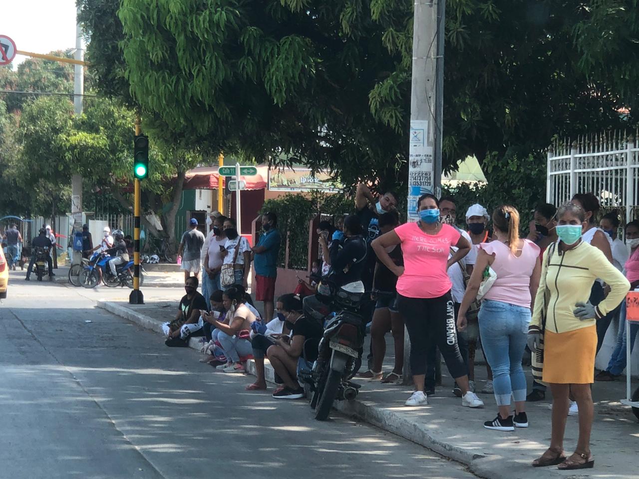 Aglomeraciones en Justo & Bueno.