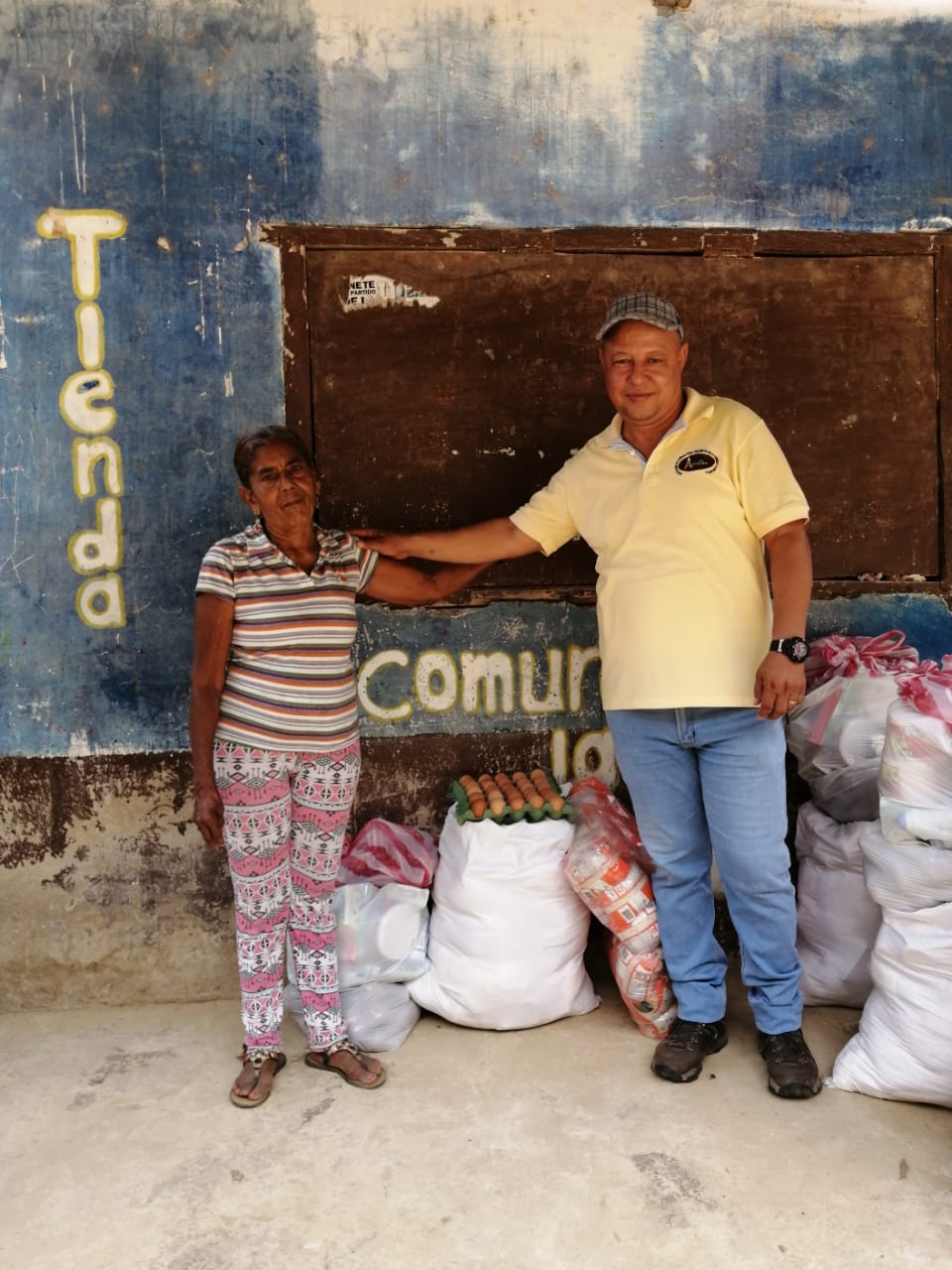 Agrosec durante el aislamiento obligatorio decretado por el Gobierno a causa del covid-19, ha destinado recursos para la compra de 81 mercados que han favorecido a igual número de familias que habitan en la Sierra.