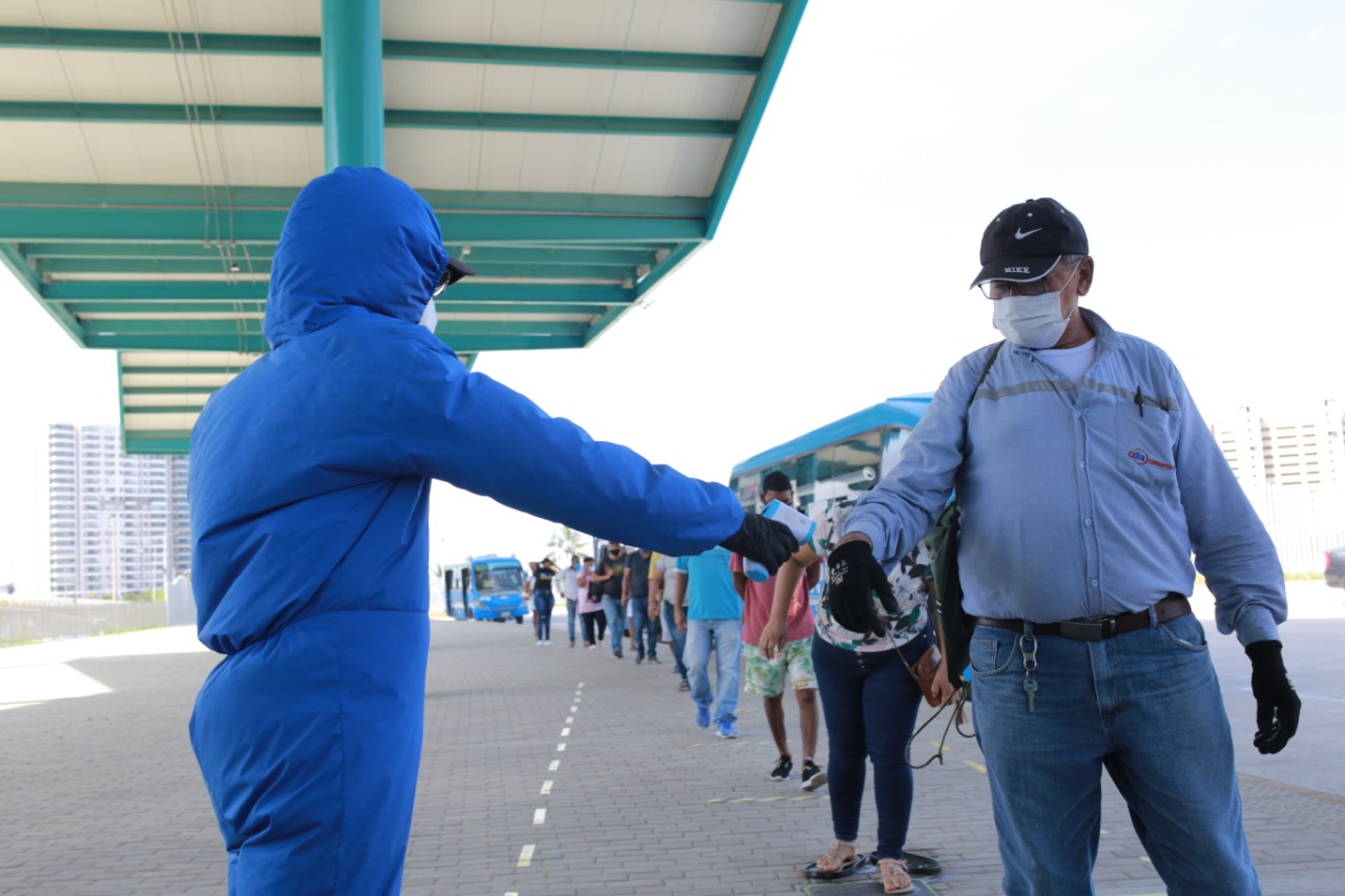 Verificación de protocolos de bioseguridad.