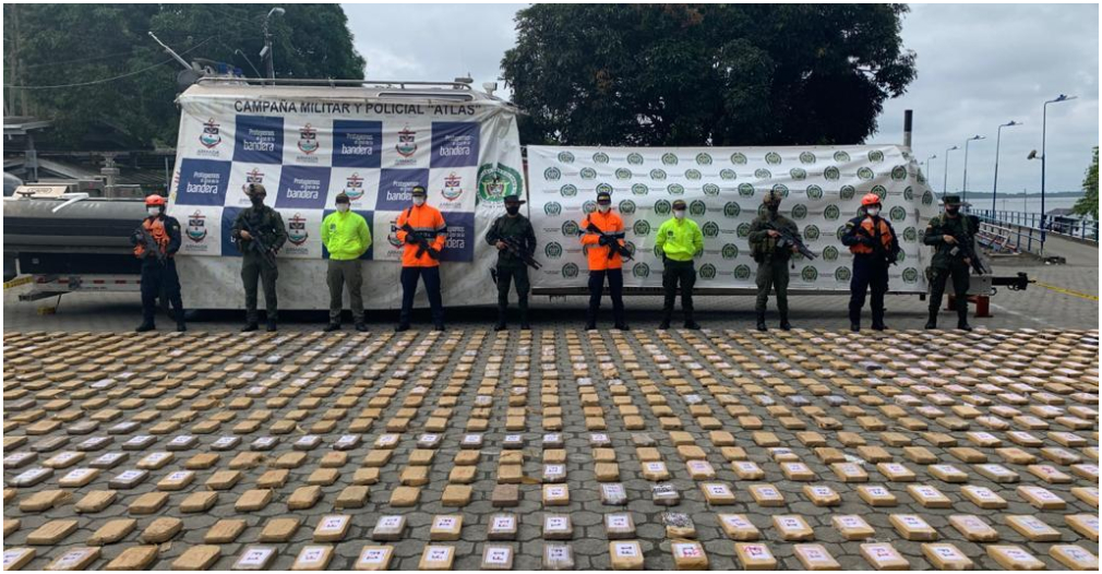 Durante la ‘Operación Tritón’ fueron capturados los tres tripulantes del semisumergible, quienes quedarán a disposición de la Fiscalía General de la Nación.