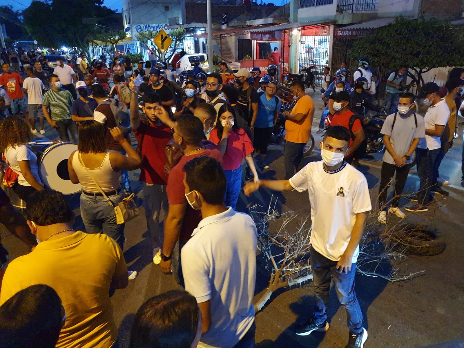 Bloqueos en la Troncal.