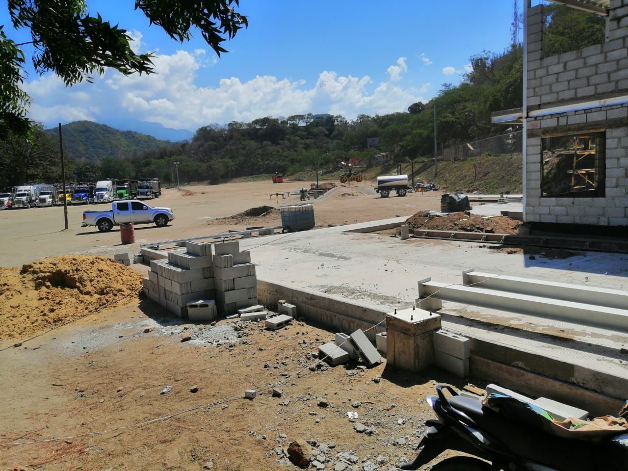 Este es el lote donde se suspendieron las actividades.