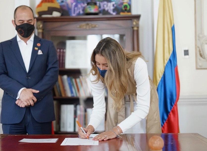 Portillo Viana es abogada de la Universidad Sergio Arboleda.