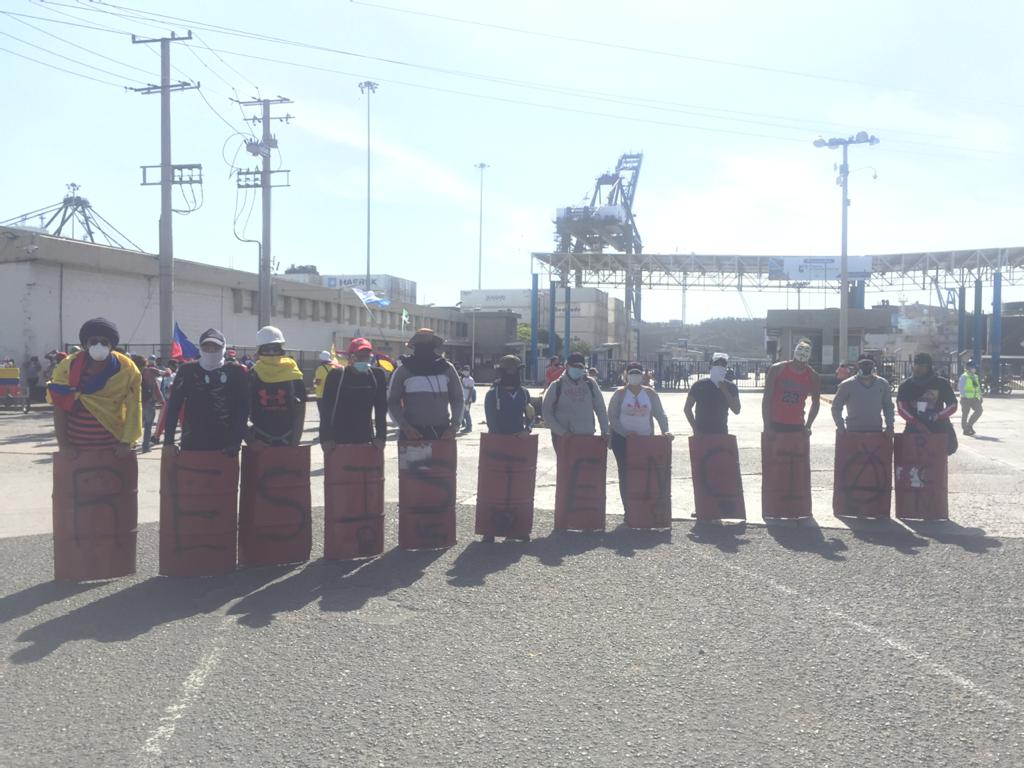 Desde las 9:00 de la mañana realizan el platón. 