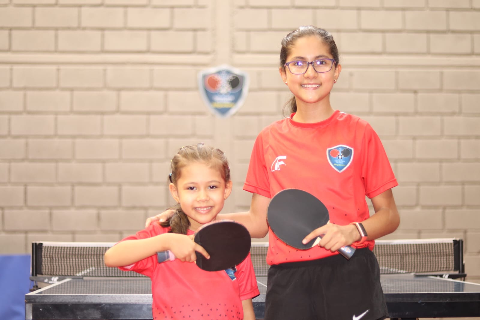 Inspiró a su hermana a practicar tenis de mesa. 