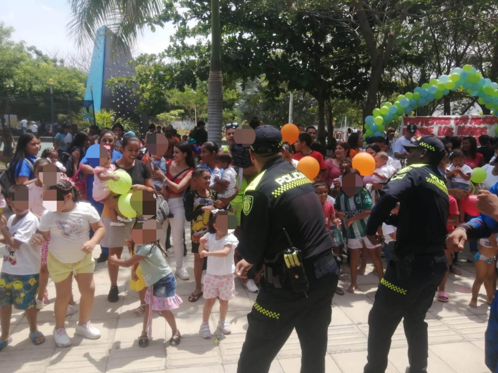 Actividades lúdicas de la Policía Metropolitana de Santa Marta.