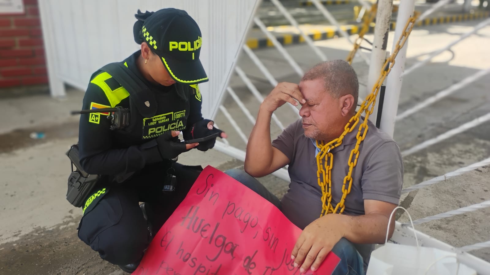 El señor Escamilla también resultó afectado por las lluvias del pasado domingo.
