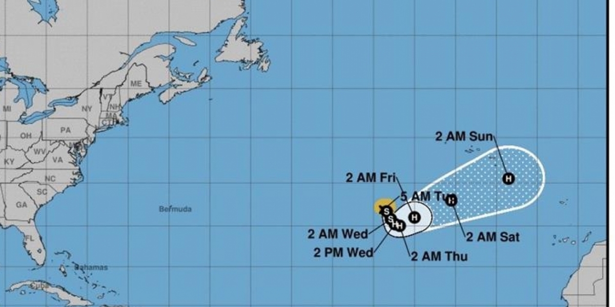 El huracán Ofelia se fortalecerá todavía más en las próximas horas.