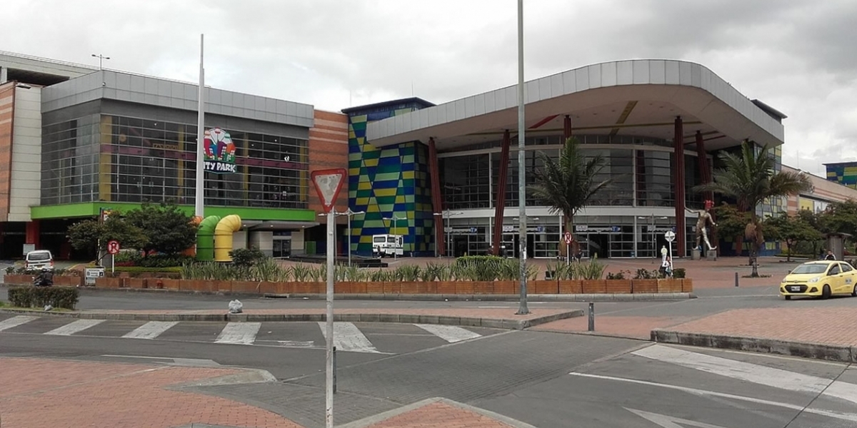 Fachada del Centro Comercial Centro Mayor.