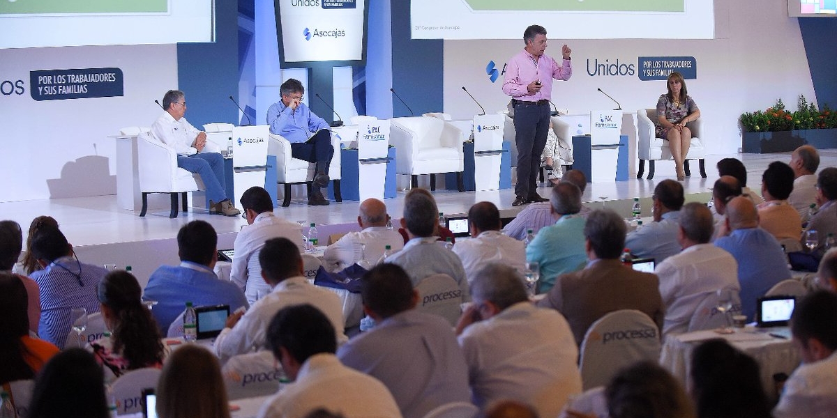 Presidente Santos durante el Congreso de Asocajas, en Cartagena