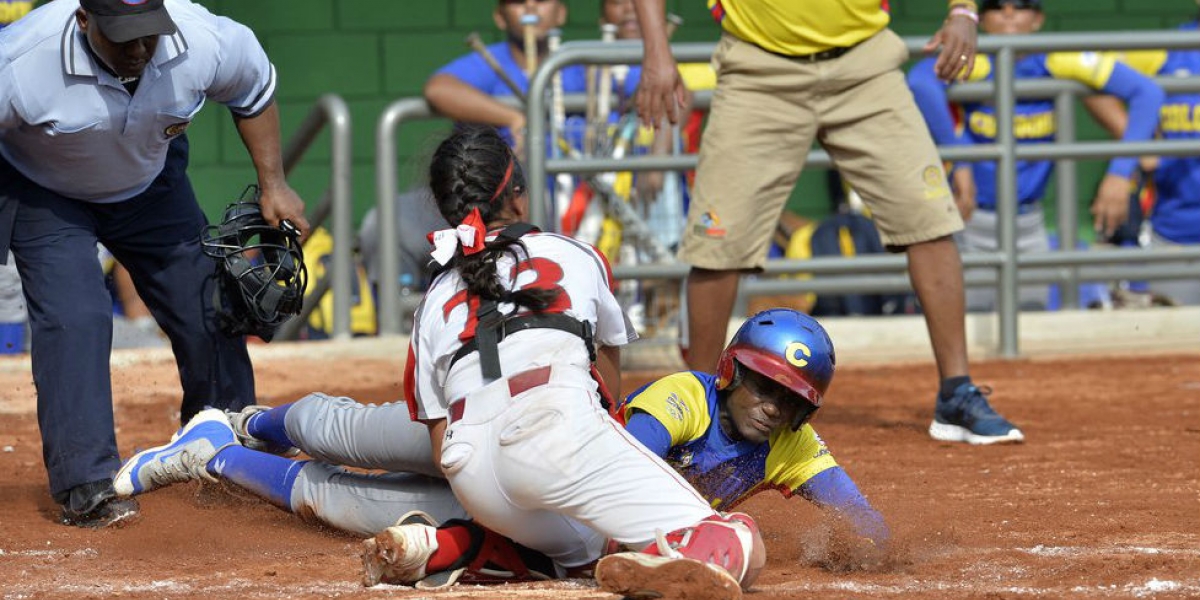 Colombia enfrentará a Panamá.