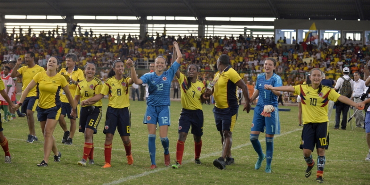 Selección Colombia femenina sub 20, campeona de los Juegos Bolivarianos.